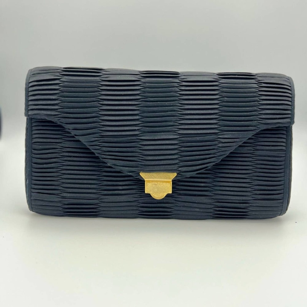 Black Soft-Textured Pleated Checker Patterned Envelope Clutch Bag